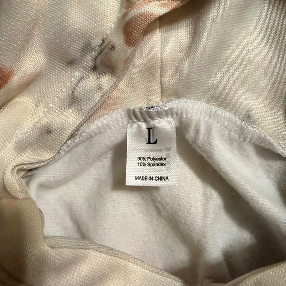 Nature Leaf Camo Print Hoodie Sweatshirt Women's Size L Casual Pullover - Picture 6 of 6